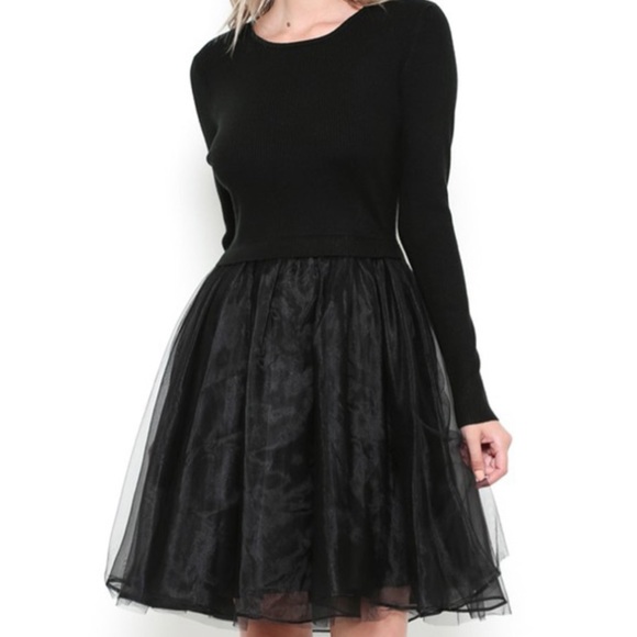 NWT {Esley} Black Tulle Sweater Dress! Medium - Picture 2 of 11